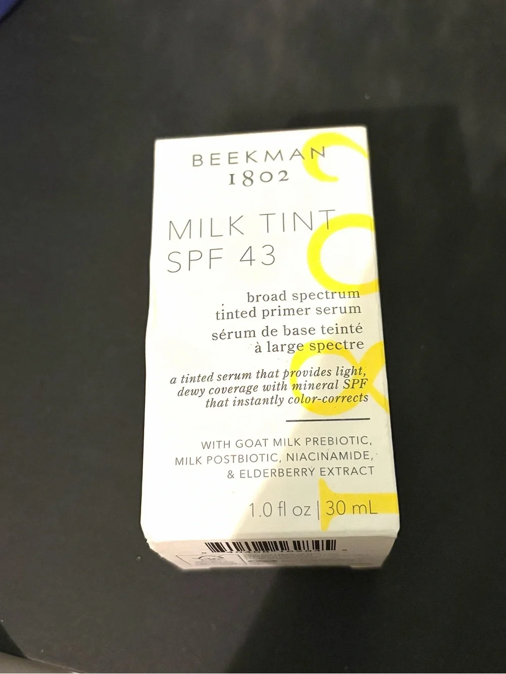 Beekman 1802 Milk Tint SPF 43 Tinted Primer Serum